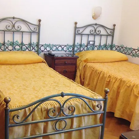 Bruxelles Margherita فندق مبيت وإفطار 3*